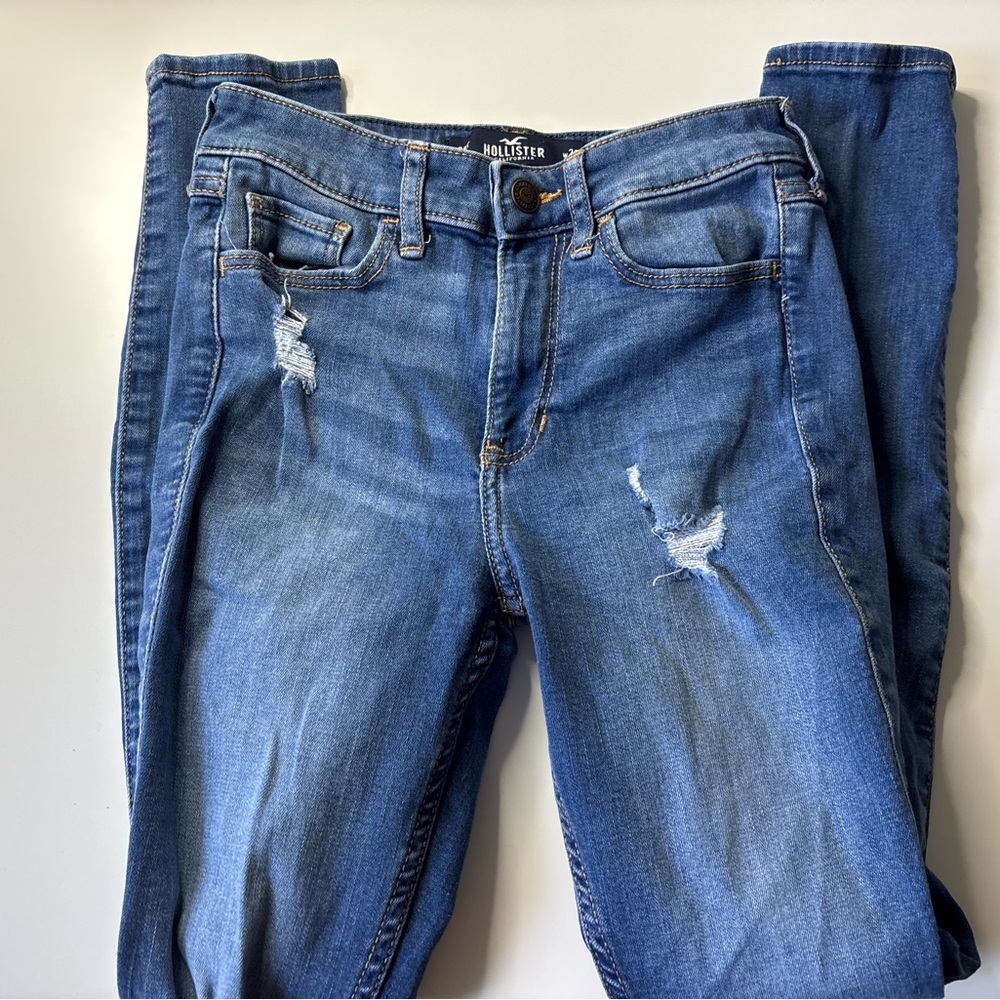 Hollister Women's Light Blue Ripped Skinny Jeans
